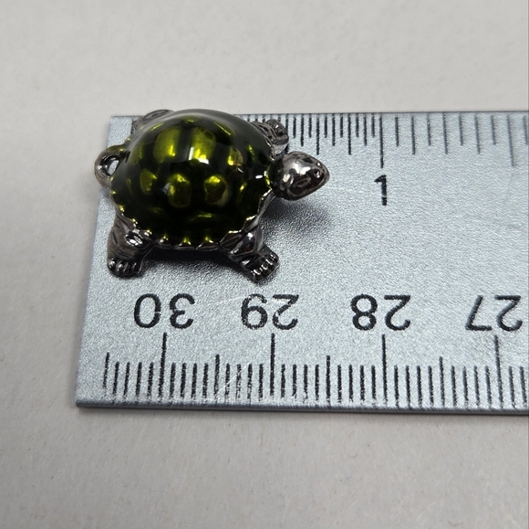Ganz Miniature Lucky Little Turtle Pendant Silvertone-Green Put On Chain Charm - Picture 7 of 11